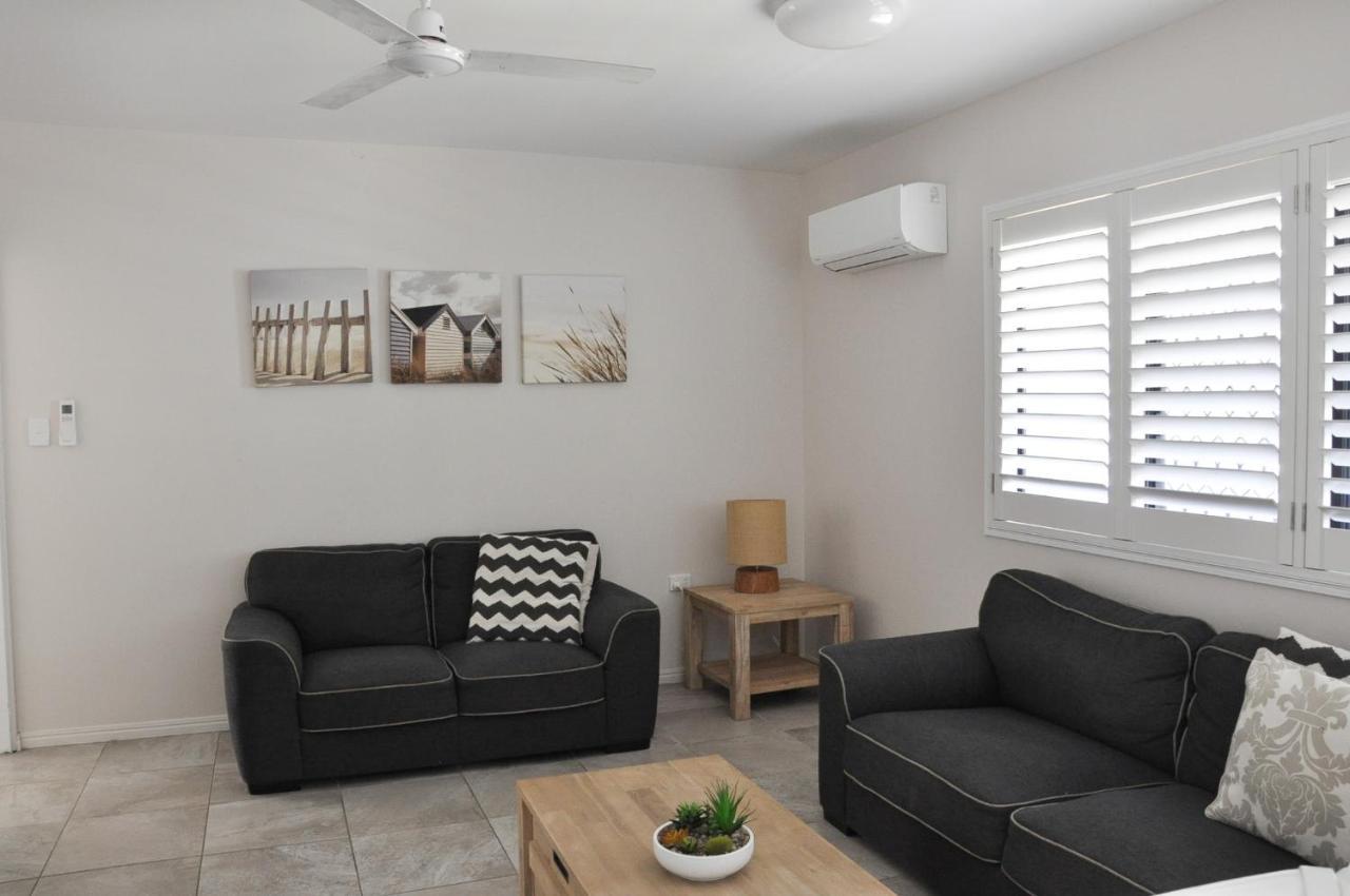 Angelwaters Lägenhet Townsville Exteriör bild