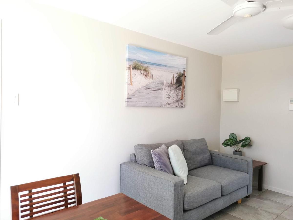 Angelwaters Lägenhet Townsville Exteriör bild